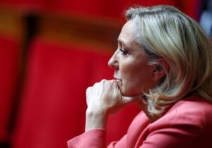 Nueva crisis judicial para Le Pen: investigada por financiación ilegal en su campaña presidencial