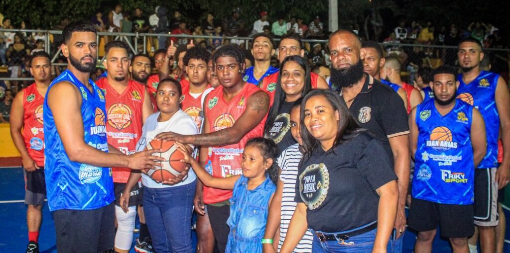 Team Alexis Amezquita conquista serie regular del basket juvenil sector Los Espinola