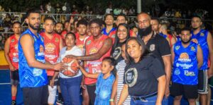Team Alexis Amezquita conquista  serie regular del basket juvenil sector Los Espinola