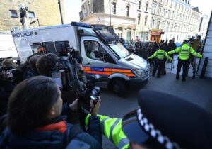 Un hombre es declarado inocente en Reino Unido tras pasar 38 años en prisión por un asesinato