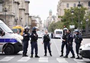 Un grupo de encapuchados intenta secuestrar a la hija de un directivo de una reconocida empresa de criptomonedas en París