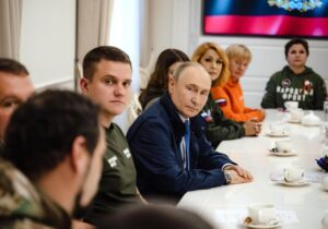 Putin visita por primera vez Kursk desde que el Ejército de Rusia expulsara a las tropas de Ucrania