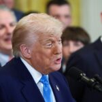 Un juez federal decide que la Administración Trump violó sus órdenes con la deportación de inmigrantes a Sudán del Sur