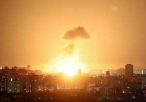 Ucrania acusa a Rusia de lanzar más de cien drones pese a la propuesta de Kiev para un alto el fuego de 30 días