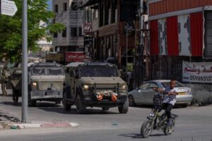 Fuerzas israelíes disparan contra una delegación diplomática europea en Yenín (Cisjordania)