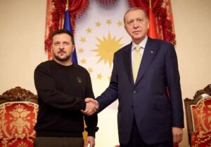 Ucrania no se reunirá con Rusia hasta que Zelenski no se vea con Erdogan y Trump no descarta acudir a Turquía