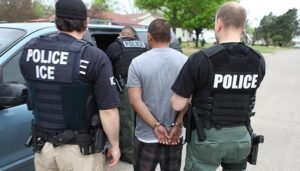 Preocupa a dominicanos Alto Manhattan forma ICE detiene a inmigrantes