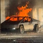 Incendian Tesla Cybertruck en Manhattan al lanzarle molotov