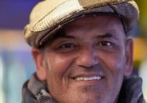 Un profesor que amenazó a la hija de Meloni intenta suicidarse: «No soporté el linchamiento»