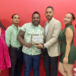 TQ Urbano recibe reconocimiento del público como YouTube Regional del Año en la rueda de prensa de los Magazine Awards 2025