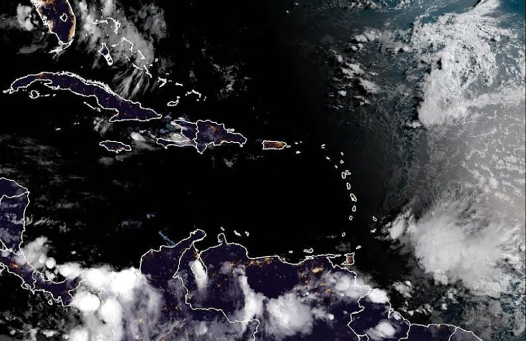 Indomet: Se aleja la onda tropical, pero persiste la humedad en algunas regiones