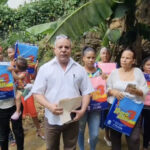Comisión Presidencial entrega  enseres del hogar en sectores vulnerables SFM