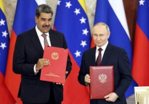Rusia impulsa la autonomía militar de Venezuela con nueva fábrica de municiones Kalashnikov