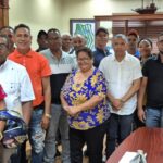 Por segunda vez alcalde Alex Díaz  encabeza encuentro con dirigentes populares para seguimiento de obras