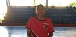 Dedicaran torneo de baloncesto superior con refuerzos de Castillo al deportista Héctor Núñez