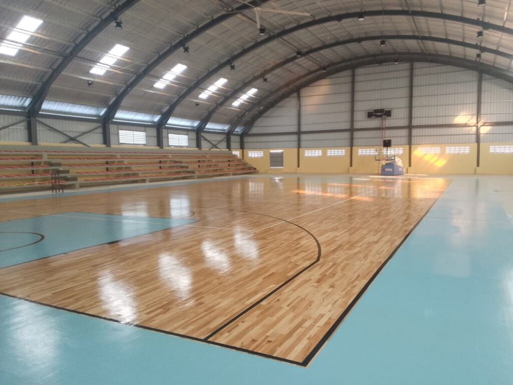 La inauguración del Multiuso del club Máximo Gómez