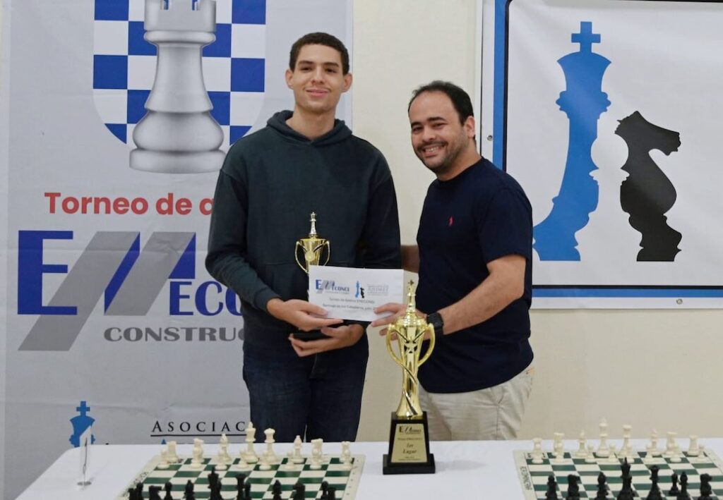 Celebran con éxito Tercera Edición del Torneo de Ajedrez EMECONCI