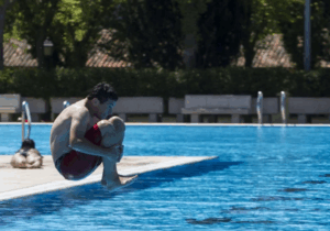 La piscina de Madrid que solo cuesta 2 euros y tiene unas bonitas vistas a la ciudad: dónde está y cómo llegar
