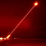 De 'Tryhub' a 'DragonFire' o 'Crazy Li': la era de las armas láser coge fuerza en Reino Unido o China con soluciones capaces de cortar metal y cegar soldados