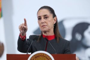 México y EE.UU. anuncian una «mesa binacional» para tratar la amenaza de los nuevos aranceles del 30%